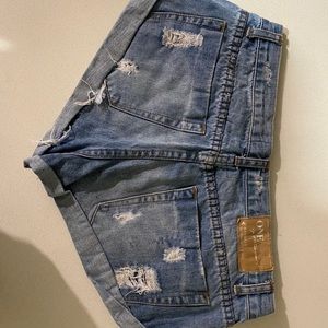 One teaspoon shorts